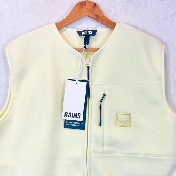 Rains Fleece Vest Straw Yellow Sleeveless Pockets Jacket Liner NWT NEW Medium - Picture 3 of 16